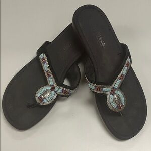 Minnetonka Black Sandals with Beaded Design size 7